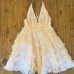 Elegant Cream Mini Dress